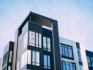 Moderne Häuserfassade